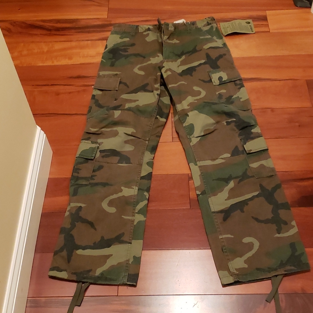 Rothco army pants with tags